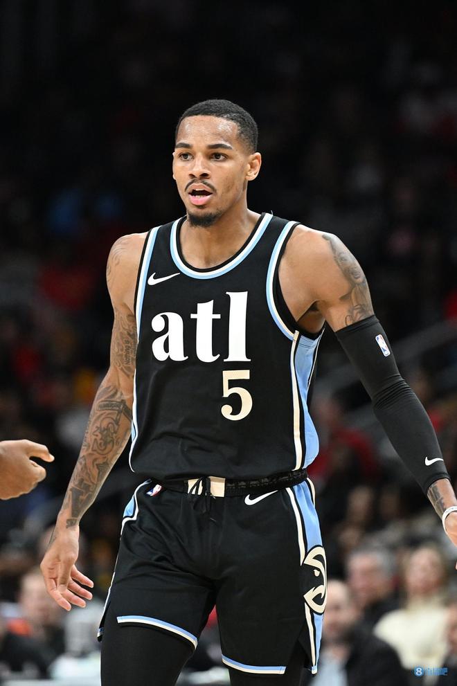 着冷静不但 着冷静不但