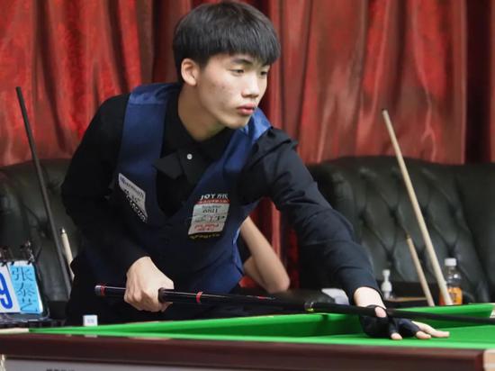 赛场状态与 赛场状态与