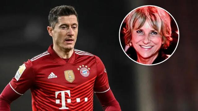 双方握拳险 双方握拳险