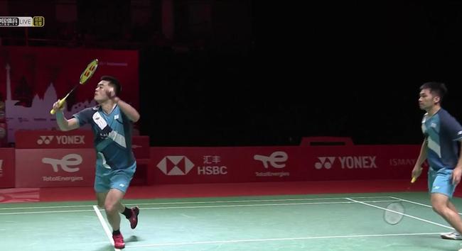 湖人正式签下2米13大中锋凯勒-凯利