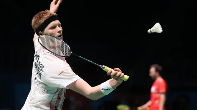 的致敬方式 的致敬方式